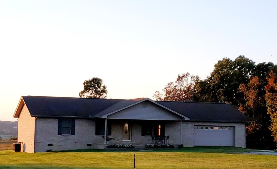 Secluded House On 60 Acres Close To Fall Creek Falls Pikeville Экстерьер фото